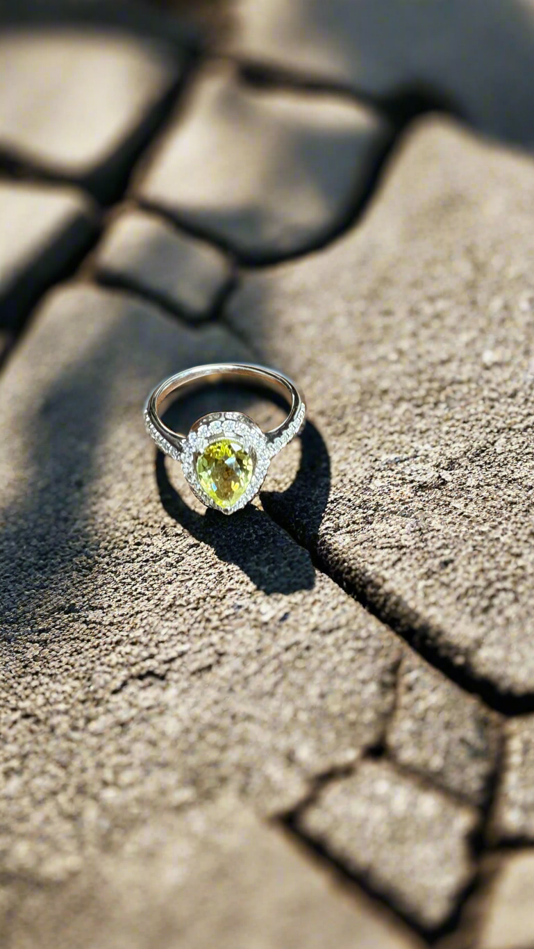 Lemon Quartz Ring